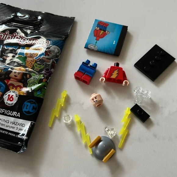 LEGO DC Super Heroes Series Minifigures 71026 Flash - Picture 2 of 4
